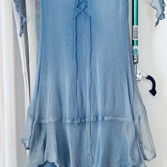 Delicate long dress - Picture 3 of 3